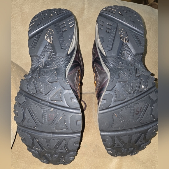 New Balance 481 All Terrian Athletic Shoes for Trail Running Size 11 - Picture 4 of 8